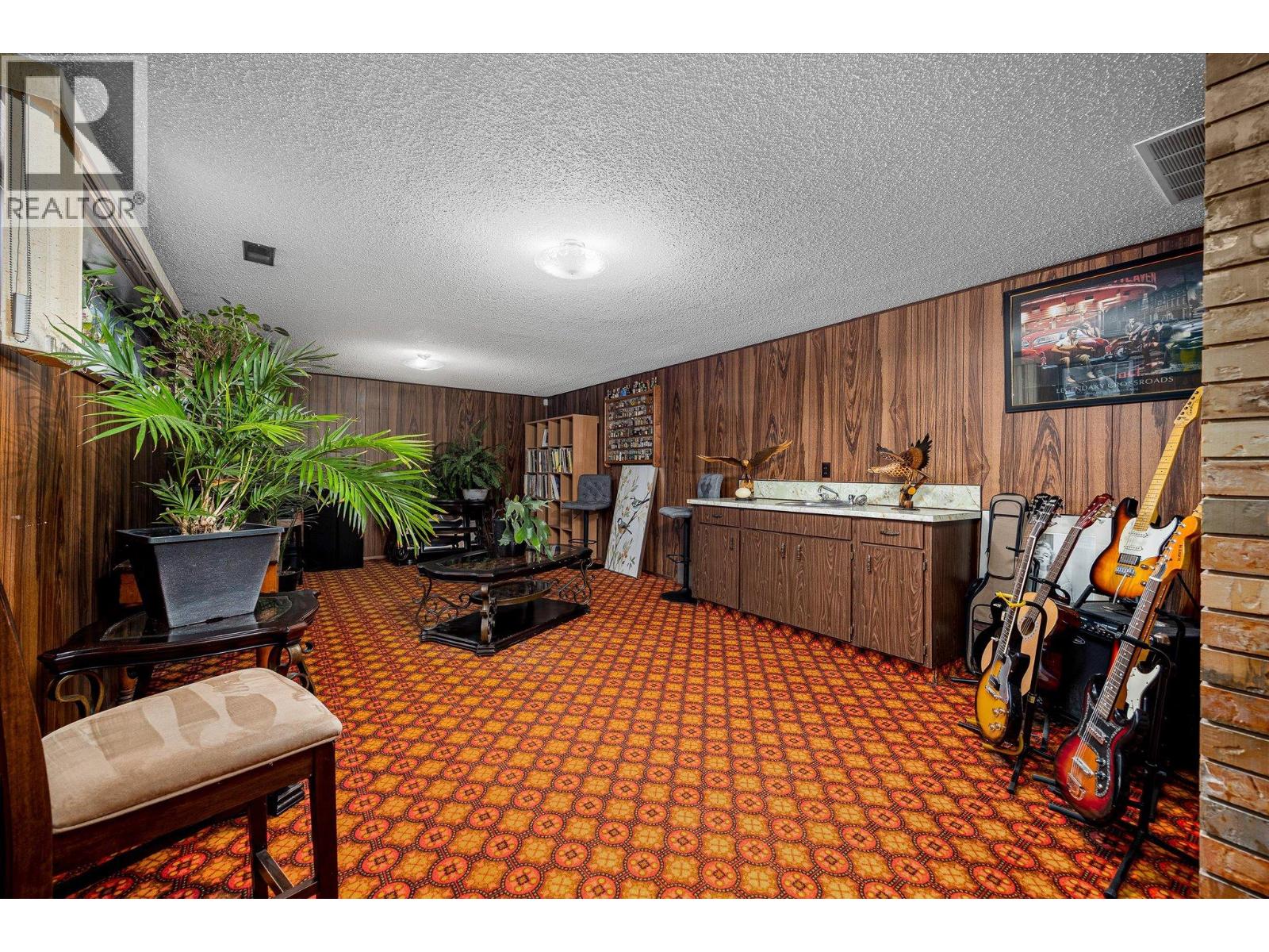2425 Collingwood Road - 25