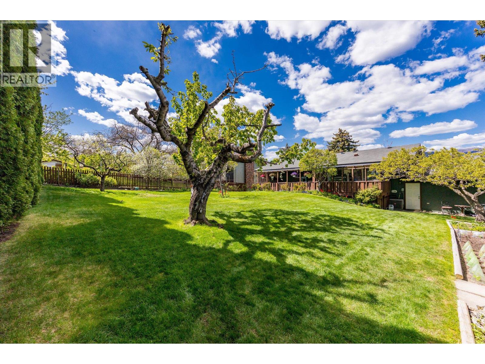 2425 Collingwood Road - 34