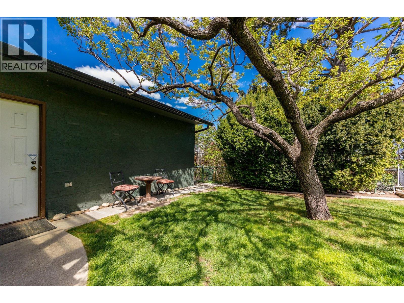 2425 Collingwood Road - 39