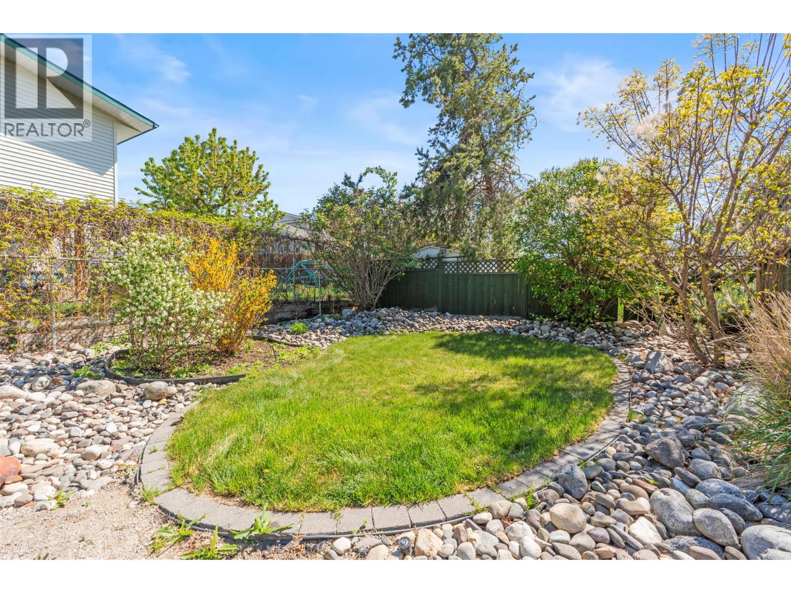 3919 14 Street - 31
