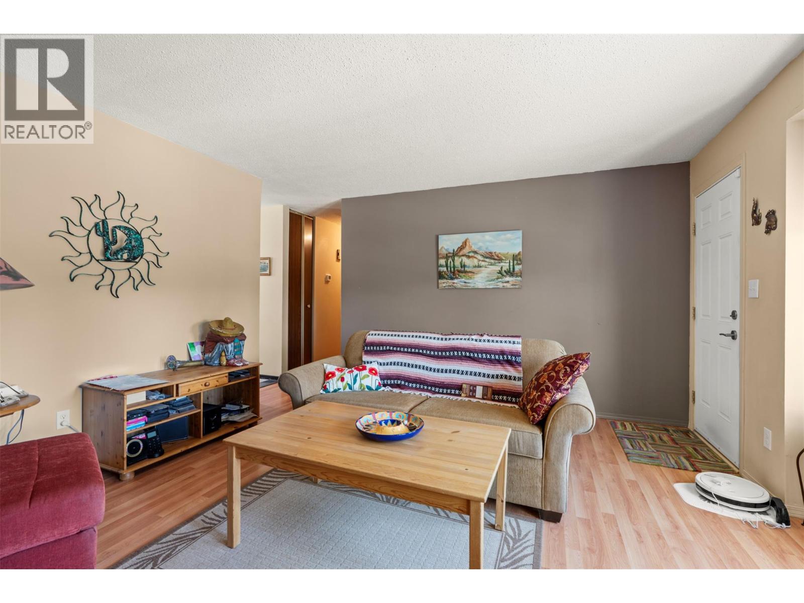 3919 14 Street - 7