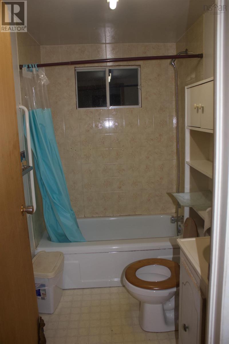 173 Pleasant Valley Road - 16