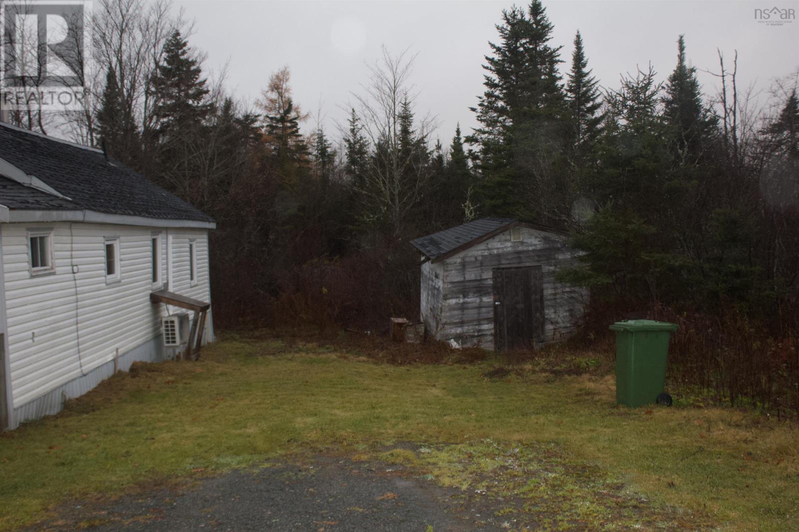 173 Pleasant Valley Road - 3