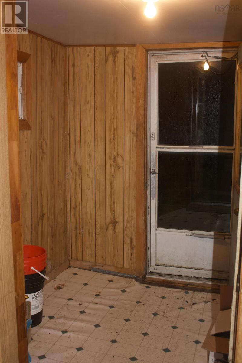 173 Pleasant Valley Road - 5