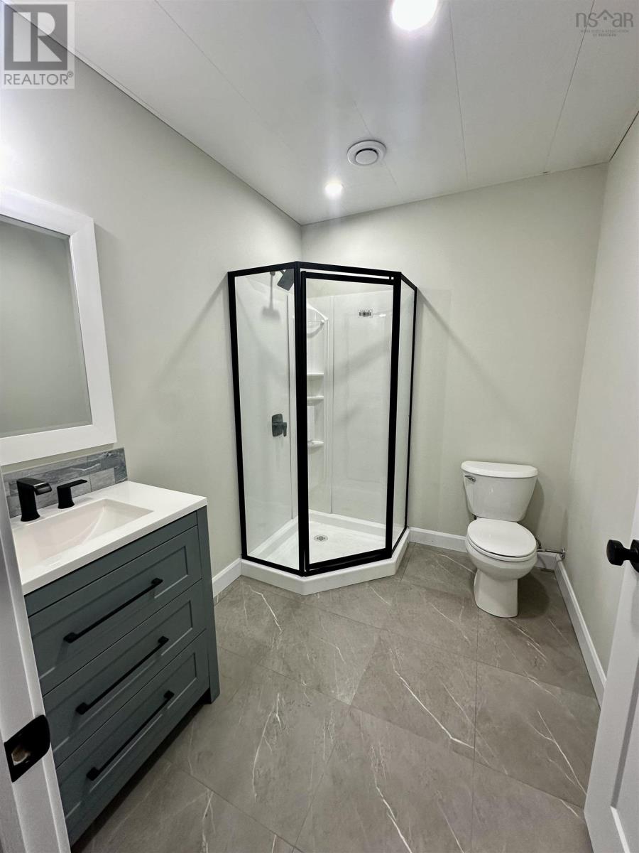 11 Chiavari Close - 36