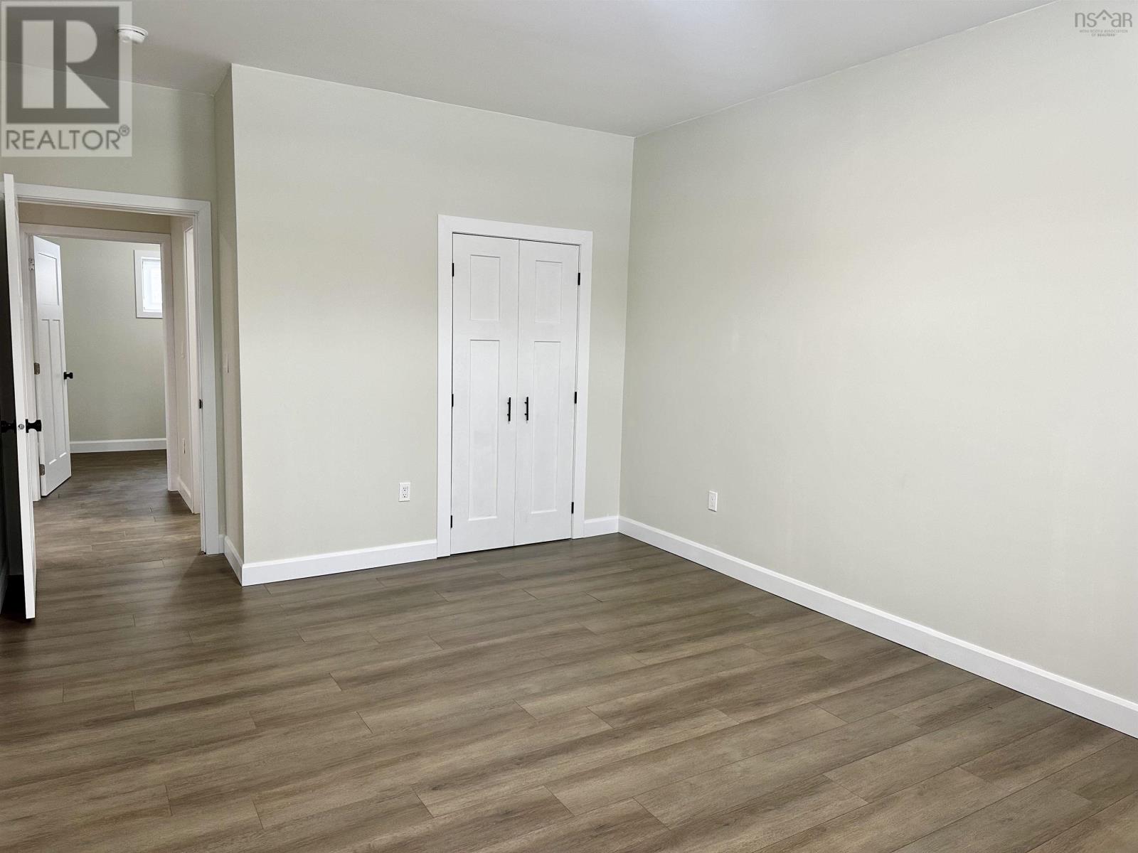 11 Chiavari Close - 38