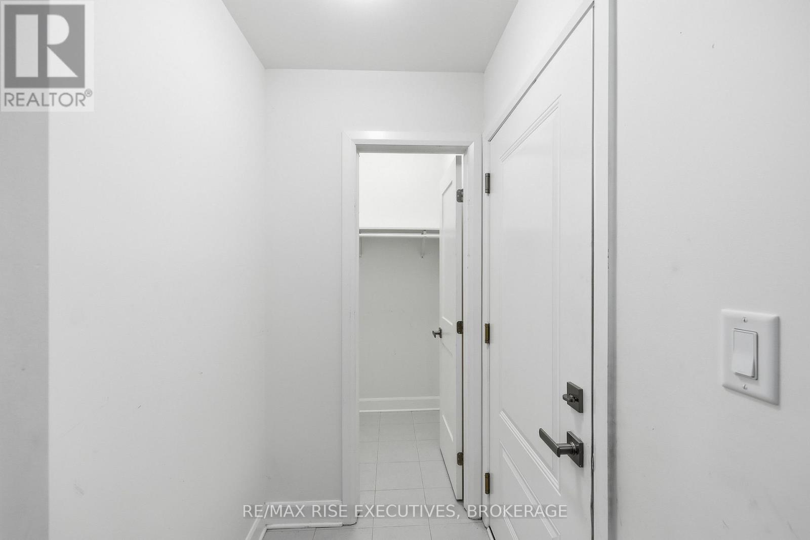 1406 TULIP DRIVE - 17