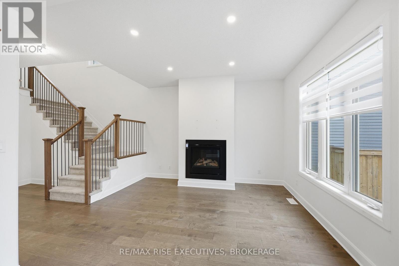 1406 TULIP DRIVE - 8