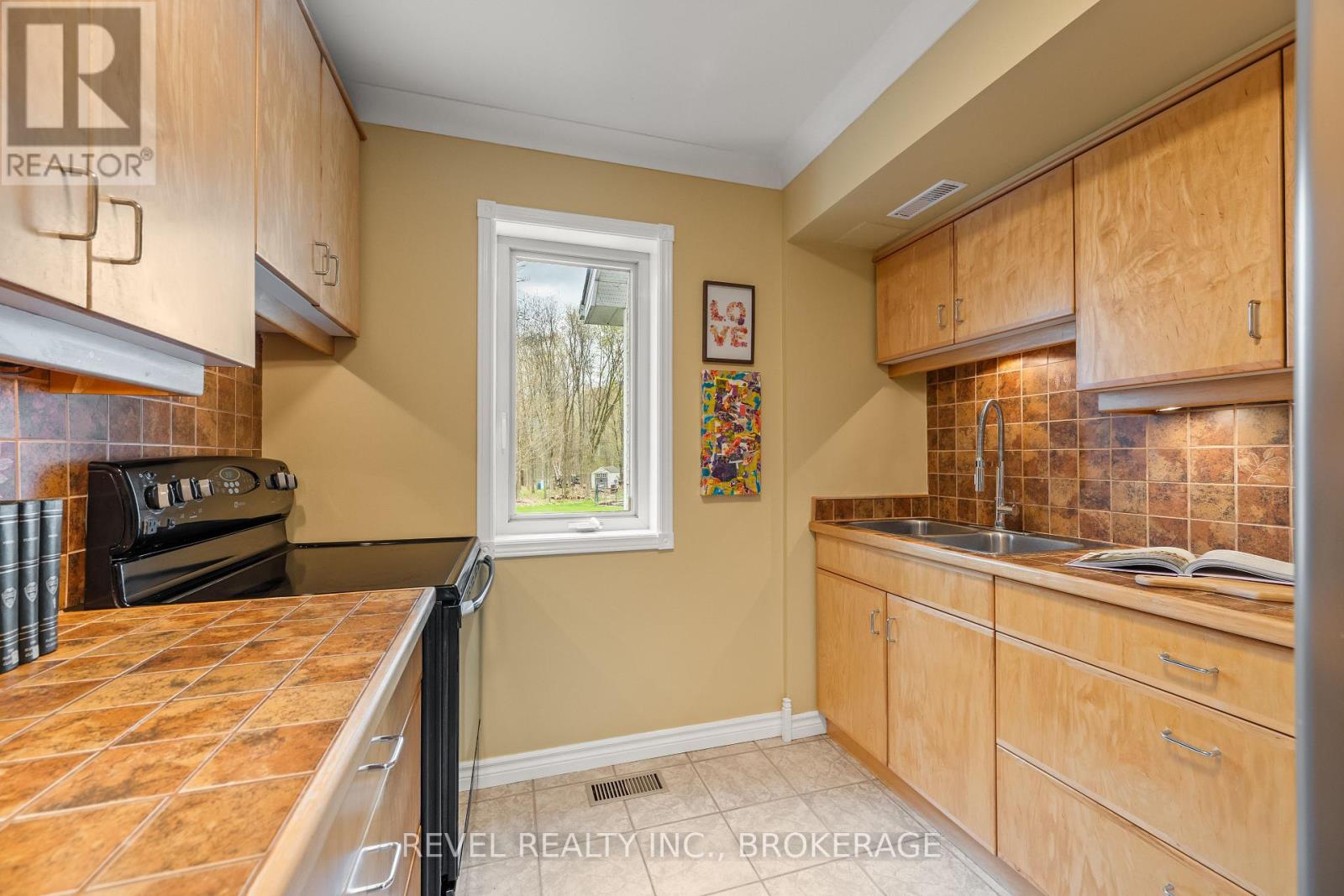 1766 HITCHCOCK DRIVE - 18