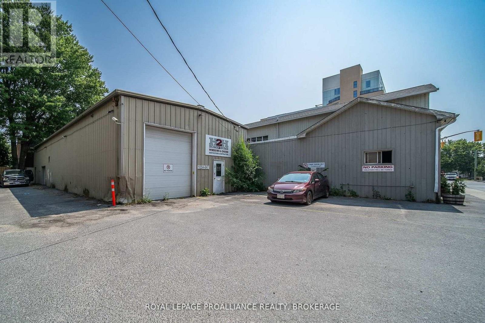 647 PRINCESS STREET - 6