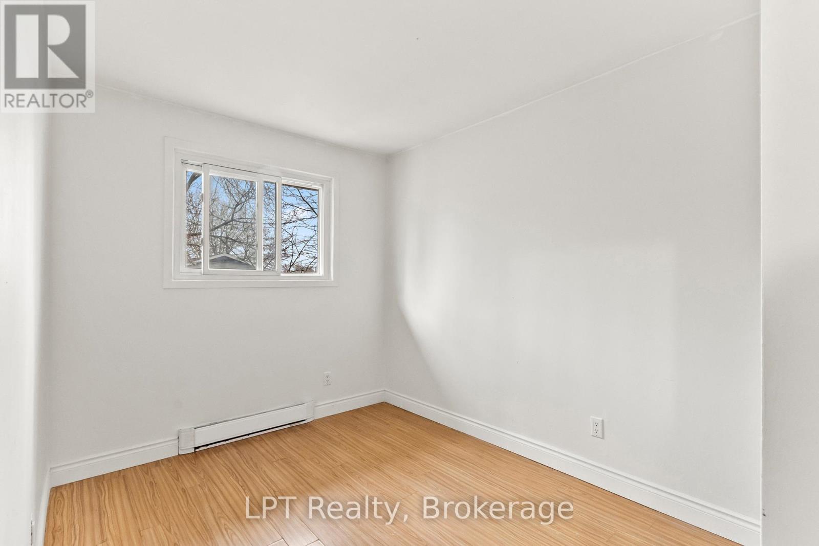 4 TIFFANY PLACE - 18