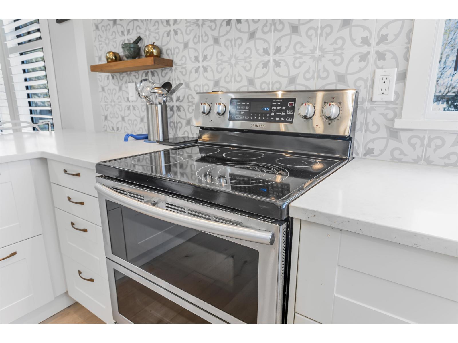 5 Bed, 3 Bath House for Sale in Surrey – 2254 154A STREET, Surrey - Image 3