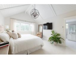 3758 Devonshire Drive, Surrey, BC V3Z0H8 Photo 23