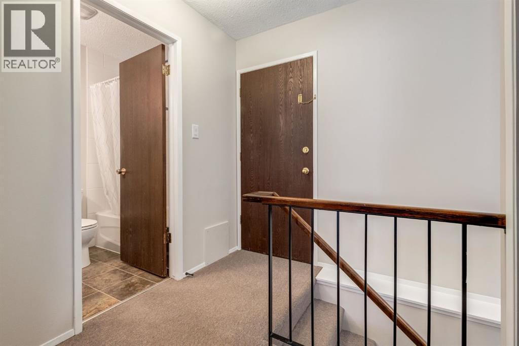 #58 3519 49 Street NW - 15