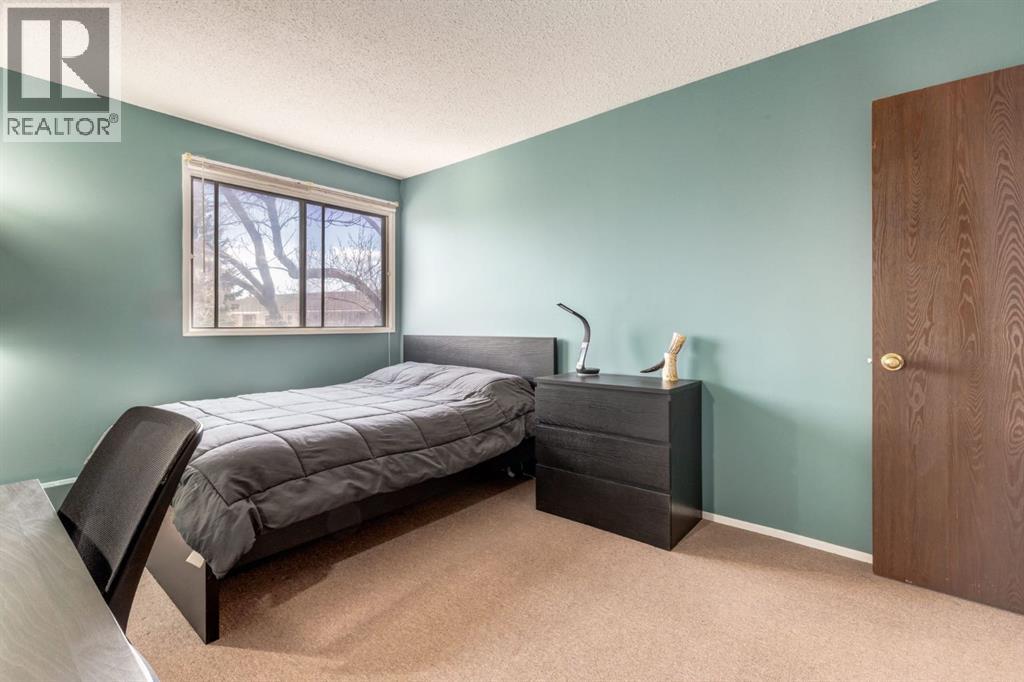 #58 3519 49 Street NW - 17