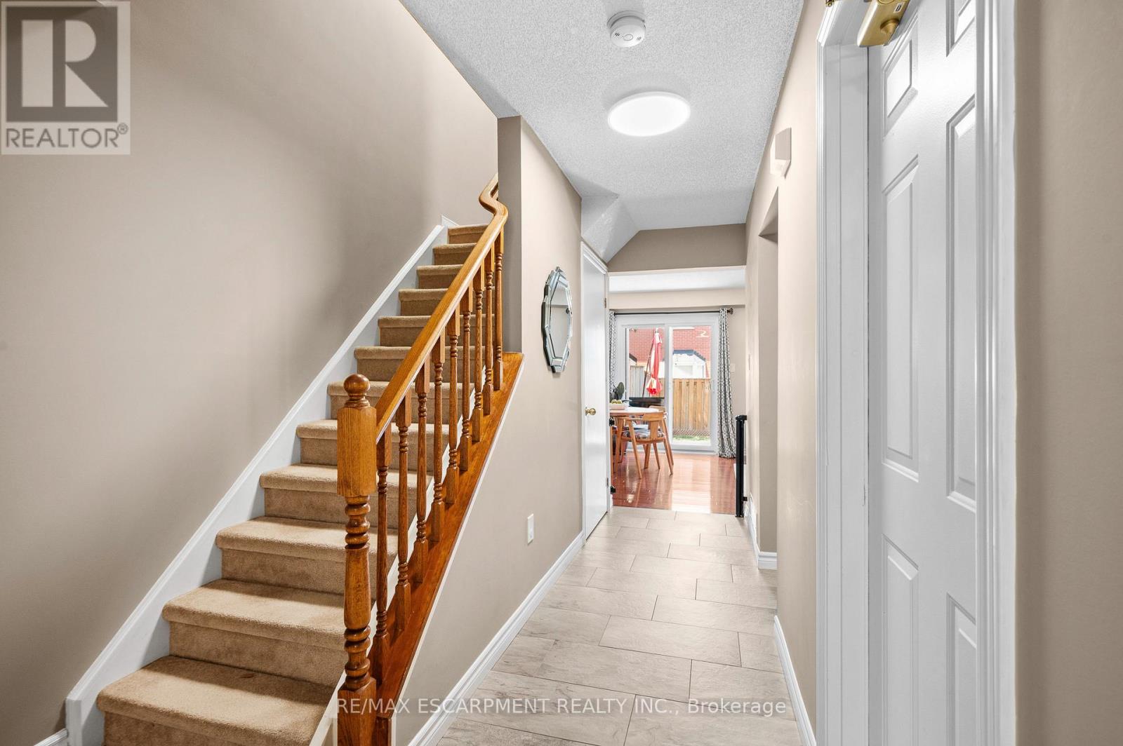 #12 610 BARTON STREET - 2