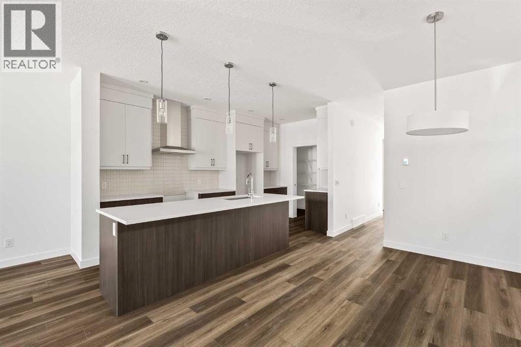 1133 Chinook Gate Bay SW - 11
