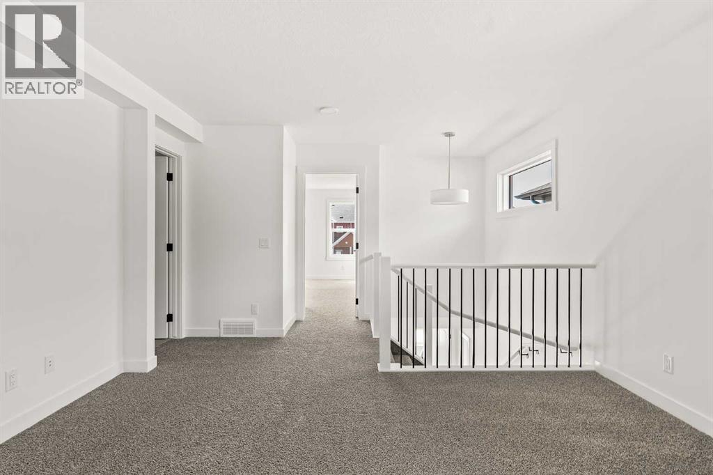 1133 Chinook Gate Bay SW - 30