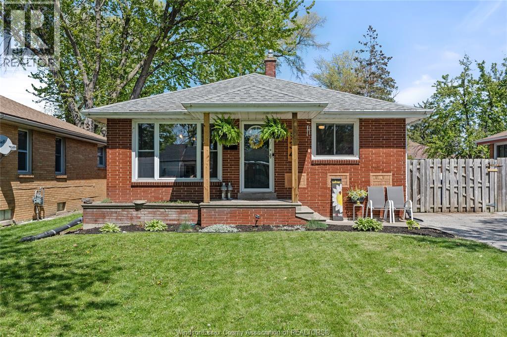934 ST. PAUL AVENUE, Windsor, Ontario, N9B2X5 — Photo 3