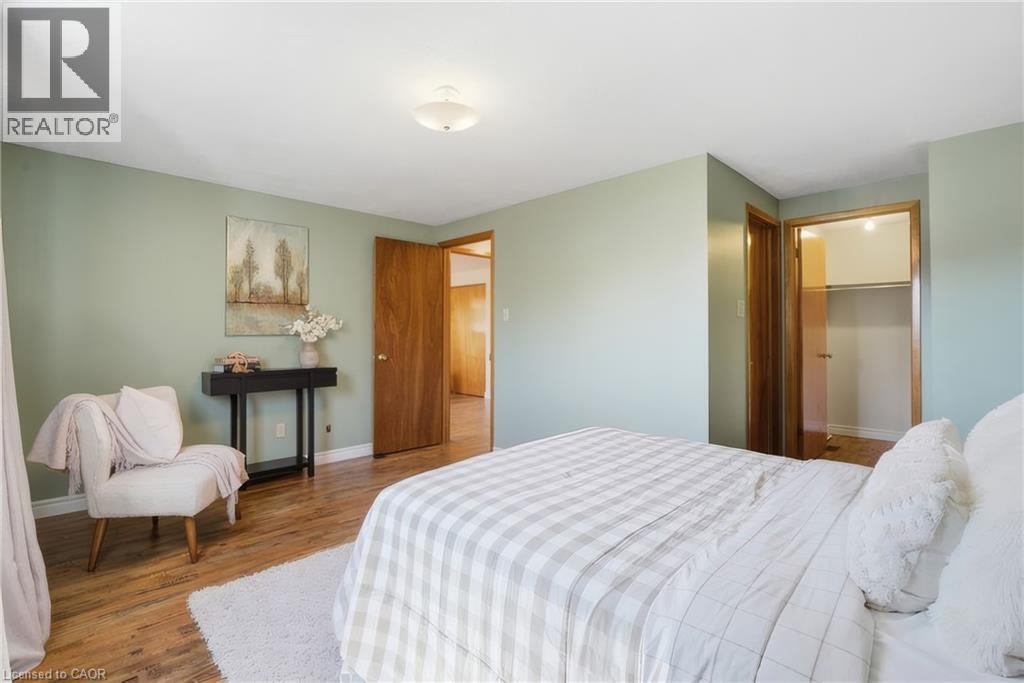 484 HUNTERSWOOD Court, Waterloo, Ontario, N2K3E9 — Photo 24