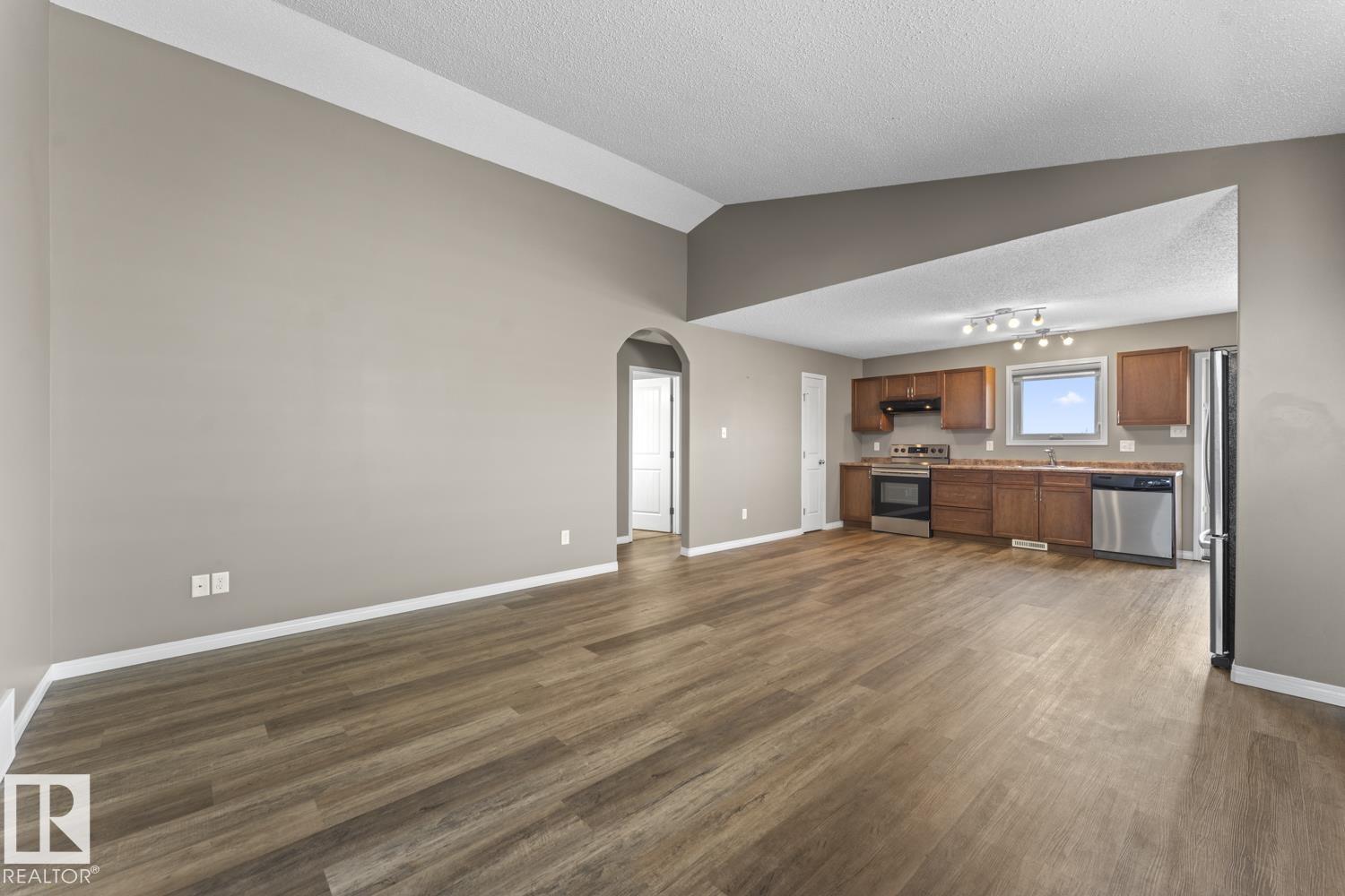 206 26 ST - 8