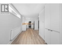 18 Cavell Avenue, Toronto, ON M8V1P2 Photo 17