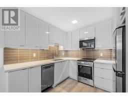 18 Cavell Avenue, Toronto, ON M8V1P2 Photo 13