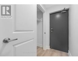 18 Cavell Avenue, Toronto, ON M8V1P2 Photo 7