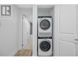 18 Cavell Avenue, Toronto, ON M8V1P2 Photo 23