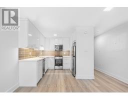18 Cavell Avenue, Toronto, ON M8V1P2 Photo 10