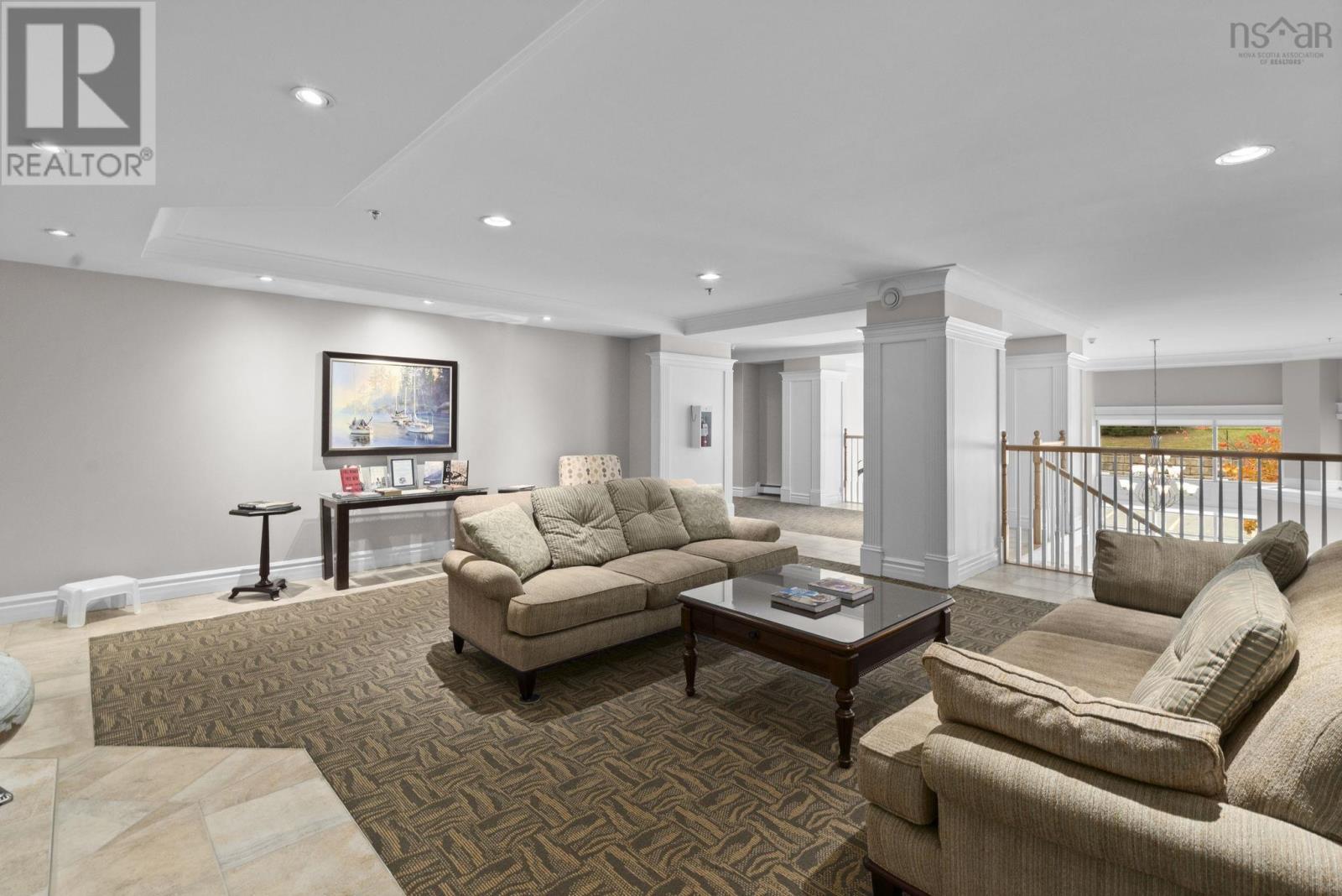 #210 120 Southgate Drive - 23