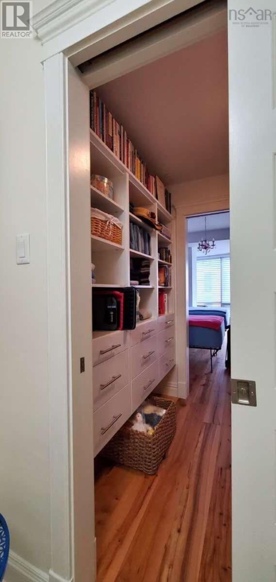 #1207 1445 South Park Street - 22