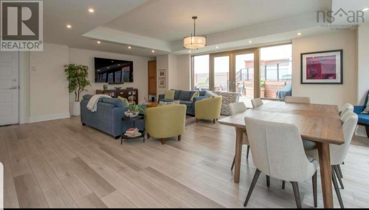 #1207 1445 South Park Street - 43