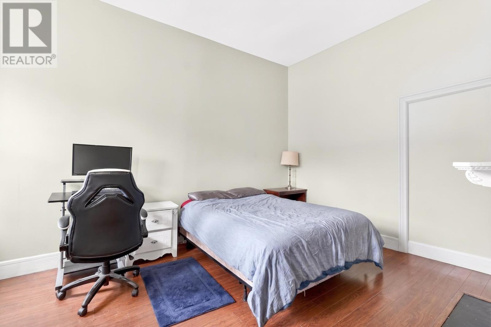 50 Walthen Drive - 31