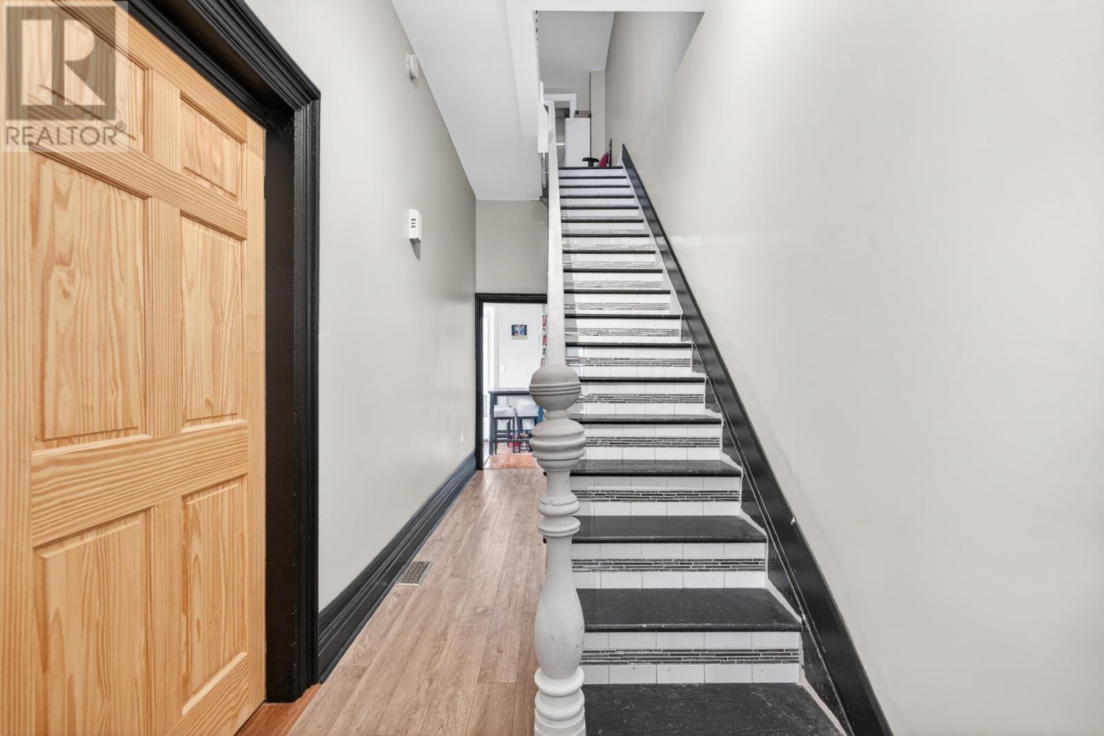 50 Walthen Drive - 5