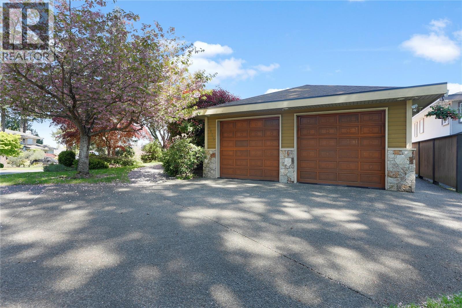 4405 Moonlight Lane - 51