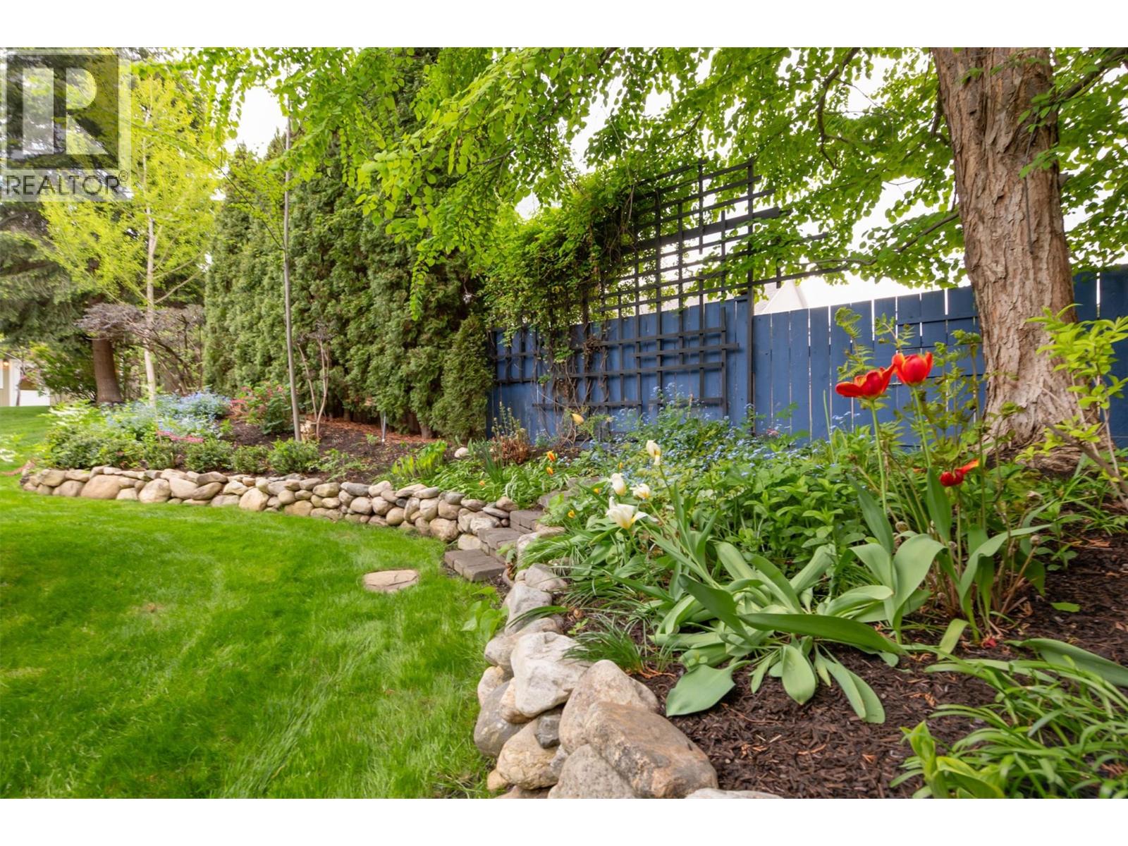 877 Hubbard Road, Kelowna