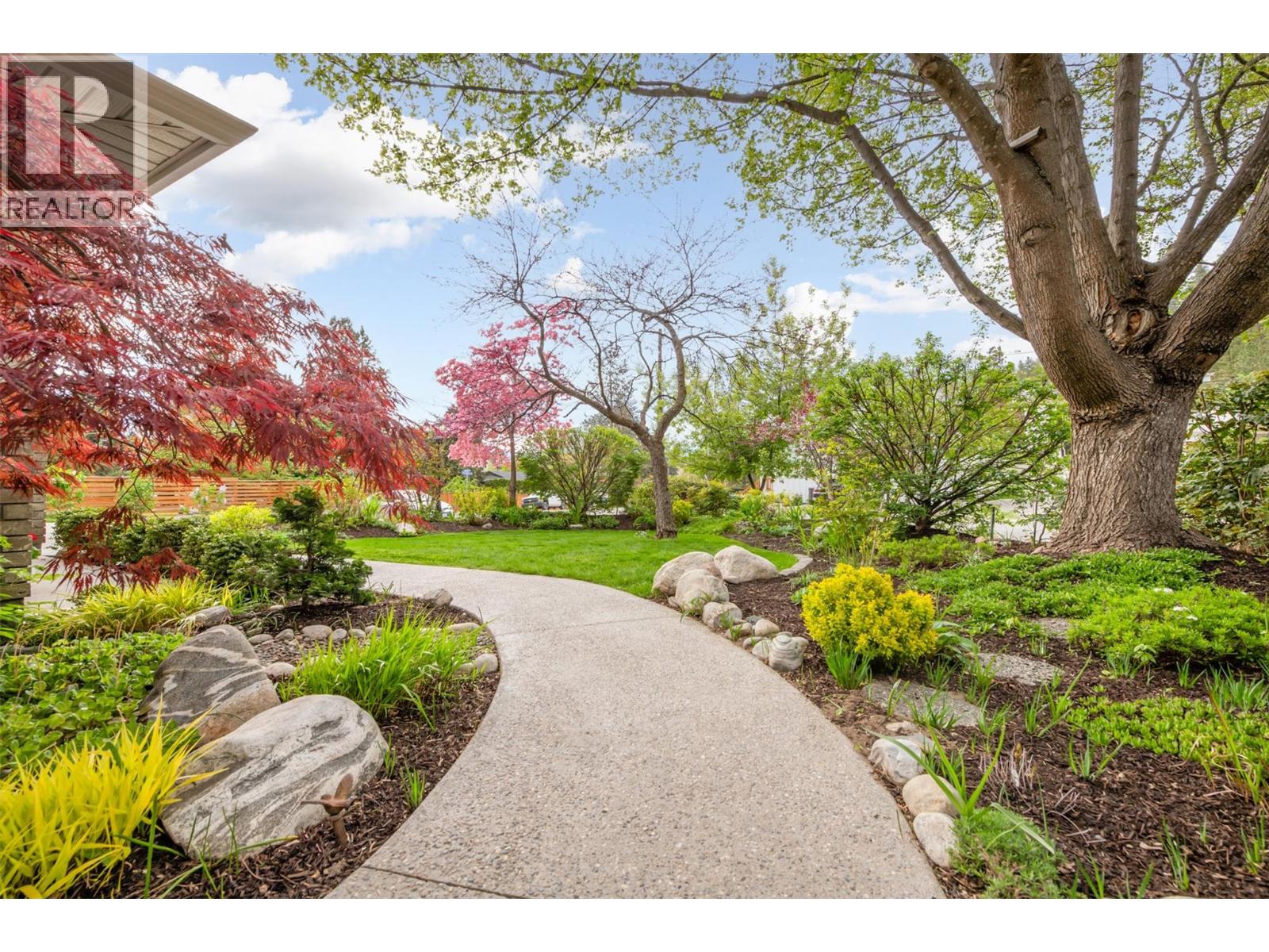 877 Hubbard Road - 9