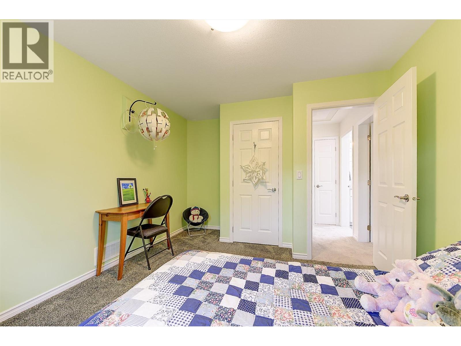877 Hubbard Road - 41