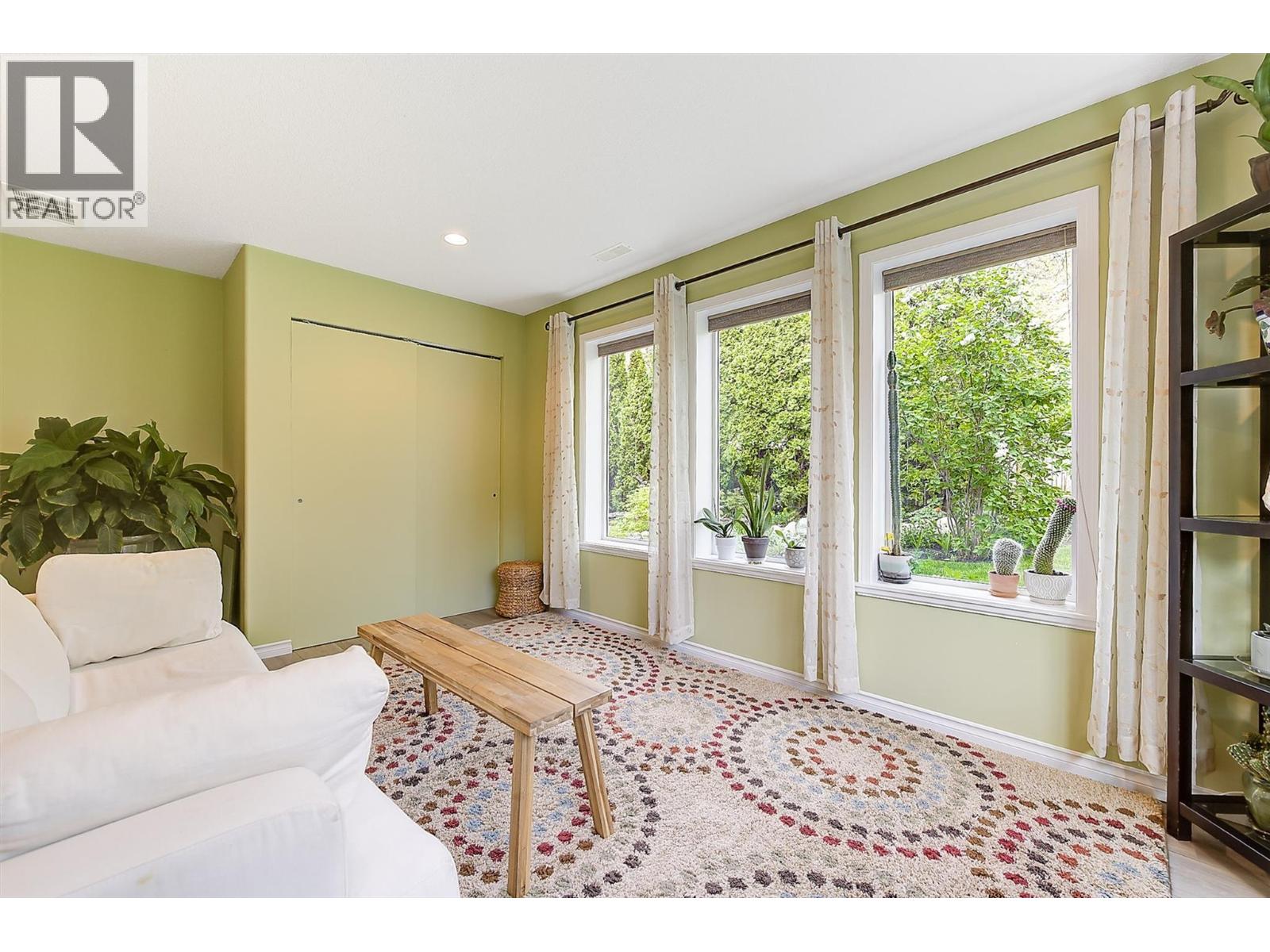 877 Hubbard Road - 76