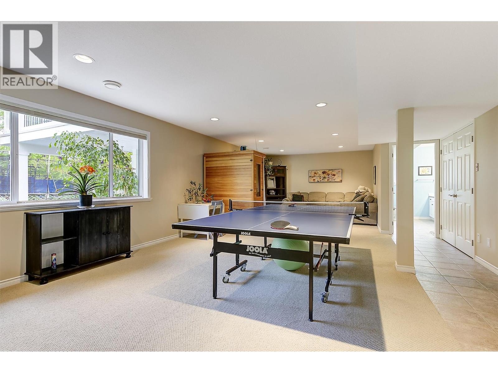 877 Hubbard Road - 71