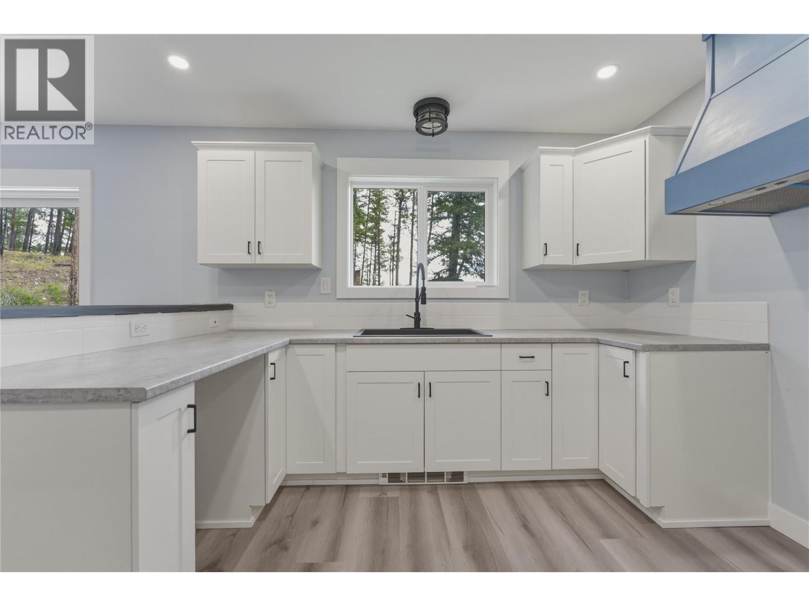 784 Wood Road - 9