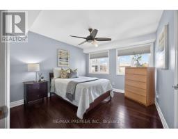 19 Park Lane, Toronto, ON M8Y1R7 Photo 36