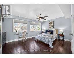 19 Park Lane, Toronto, ON M8Y1R7 Photo 26