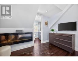 19 Park Lane, Toronto, ON M8Y1R7 Photo 25