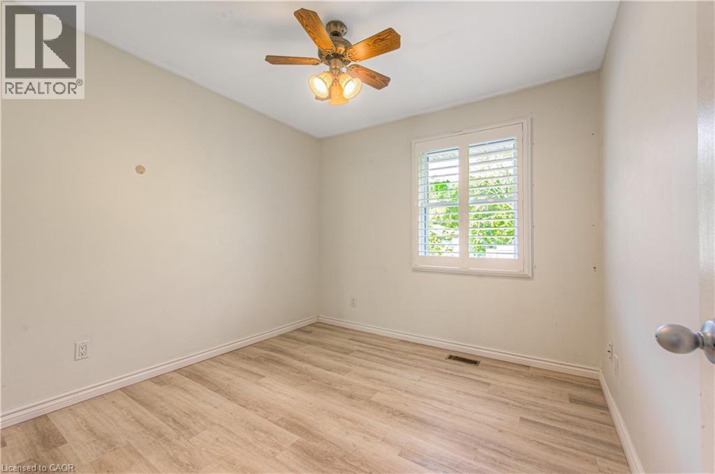18 GILSTON Parkway, Paris, Ontario, N3L3K6 — Photo 20