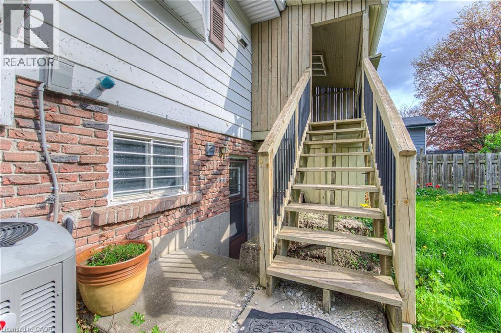 18 GILSTON Parkway, Paris, Ontario, N3L3K6 — Photo 35