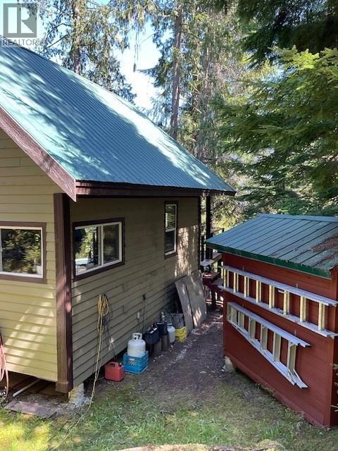 20-9000 Seymour Main Lot# 20, Seymour Arm