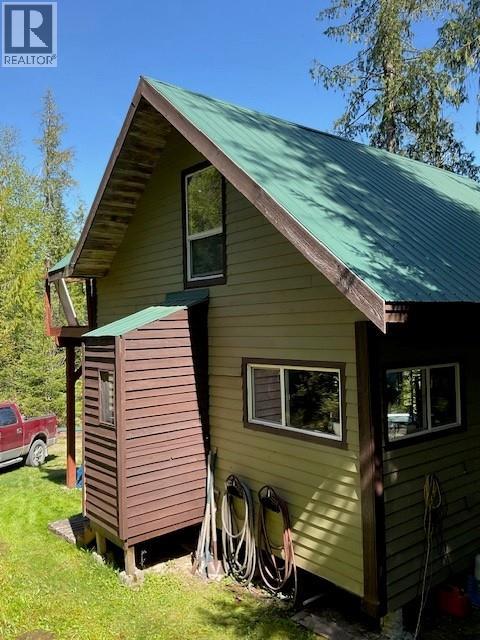 20-9000 Seymour Main Lot# 20, Seymour Arm