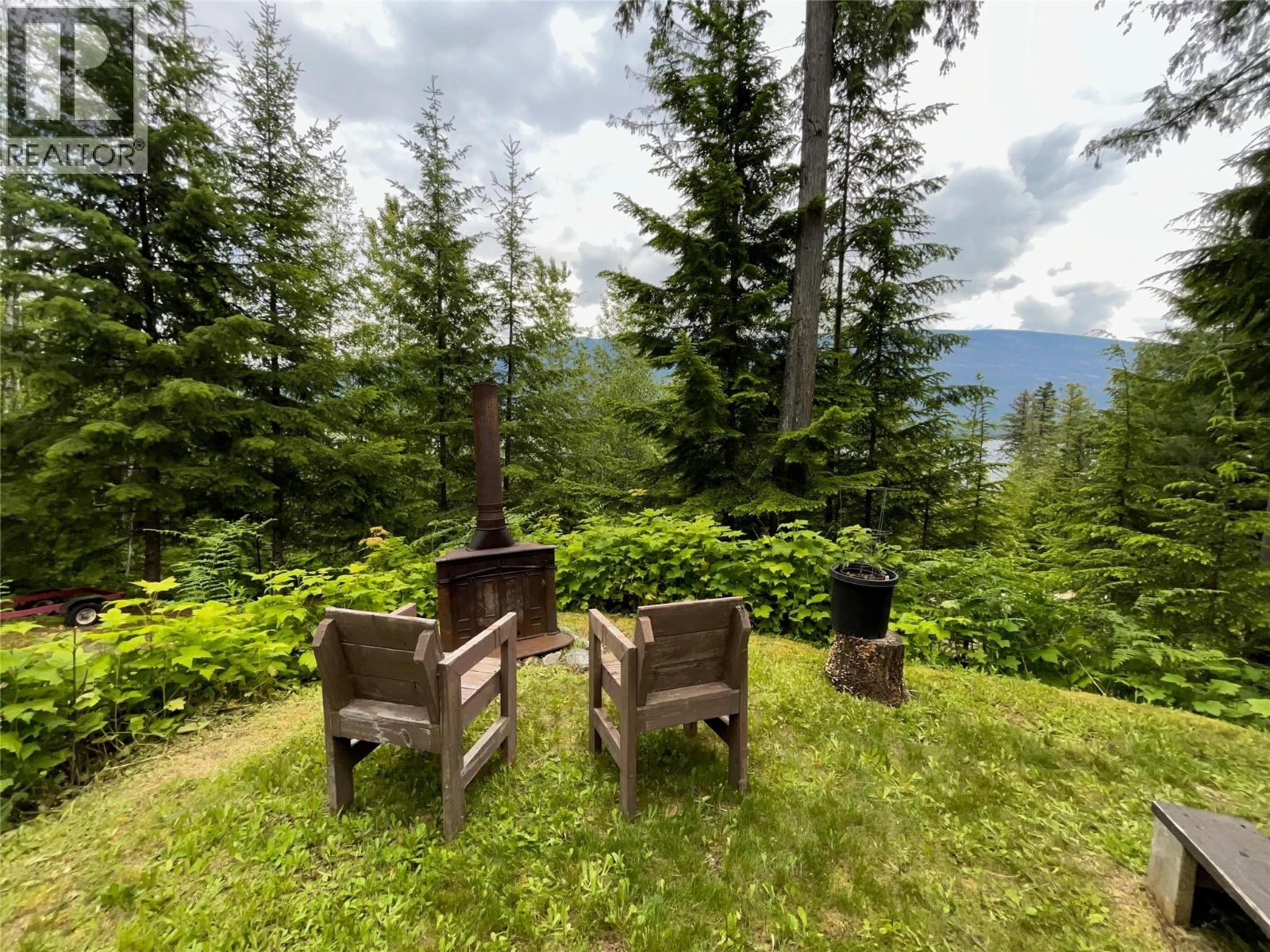 20-9000 Seymour Main Lot# 20, Seymour Arm